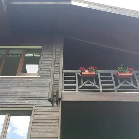 Goldi 85 Apartment
